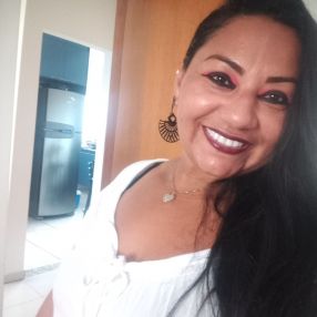 Edicilene, Babá em Praia Grande