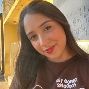 Julia, Babá em Bom Jesus dos Perdões