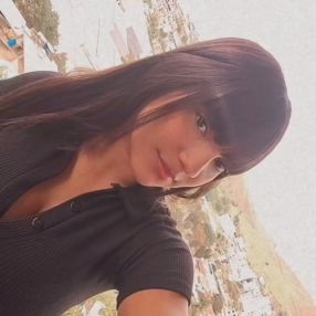 Loraine, Babá em Juiz de Fora
