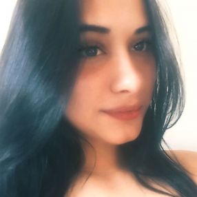 Natália, Babá em Rolândia