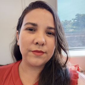 Paula, Babá em São João de Meriti