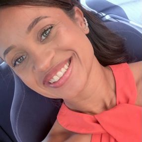 Quecia Reis, Babysitter in São Paulo