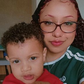 Sabrina, Família em Diadema