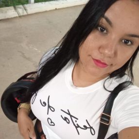 Echelly, Babá em Rio Branco