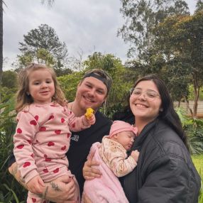Sthefany, Família em Ponta Grossa