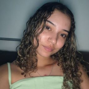 Brenda, Babá em Lins