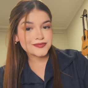 Mariana, Babá em Estiva Gerbi