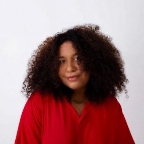 Yasmim, Babá em São Lourenço da Mata