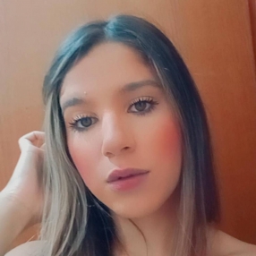 Isabelly, Babá em Medianeira