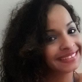 Lety, Babá em Lauro de Freitas