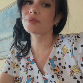 Daniela, Babá em Recife