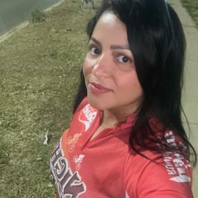 Nayla, Babá em Brasília