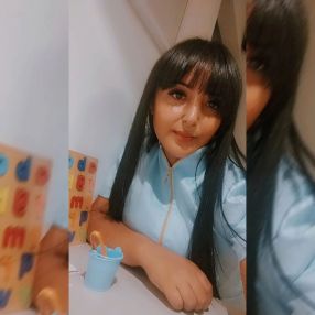 Larissa da, Babá em São Paulo