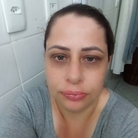 Cristiane, Babá em Pouso Alegre