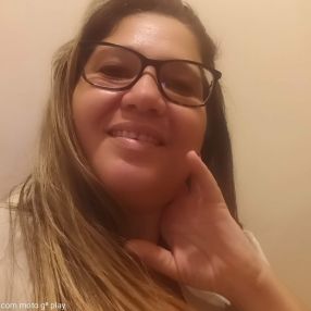 Cyntia, Babá em Queimados