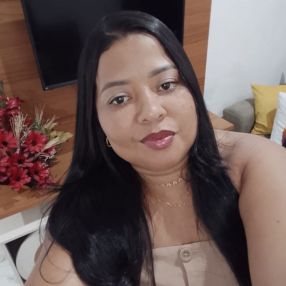 Laiana, Babá em Jequié