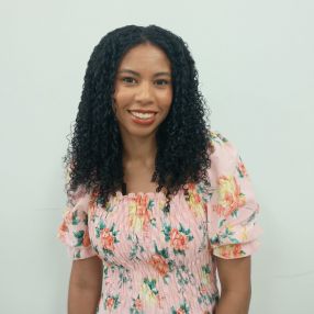 Laís, Babysitter in Guarujá