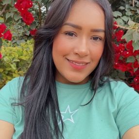 THAIS FERNANDA, Babysitter in Embu das Artes