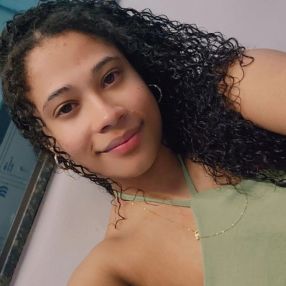 THAYNA , Babá em Campo Mourão