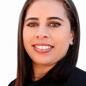 Carliane, Babá em Montes Claros