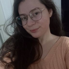 Karolaine, Babá em Pelotas