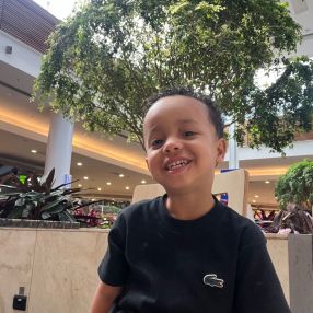 Joyce, Família em Assis