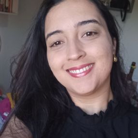 Tainara, Babá em Diamantina