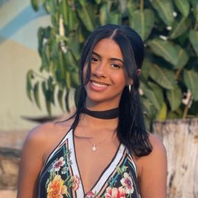 Monique, Babá em Itapoá