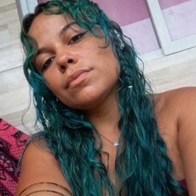 Jennifer, Babá em Forquilhinha