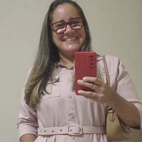 Jennifer maria de Oliveira de, Babá em Carpina