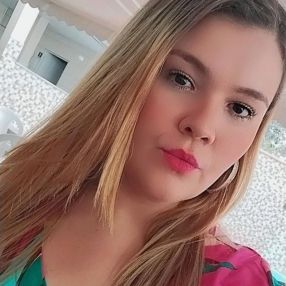 Tatiane, Babysitter in Duque de Caxias