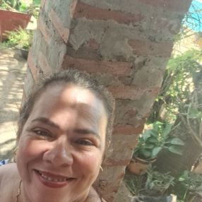 Ana luiza, Babá em Colina