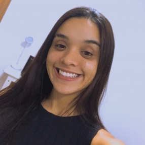 Júlia, Babá em Hortolândia