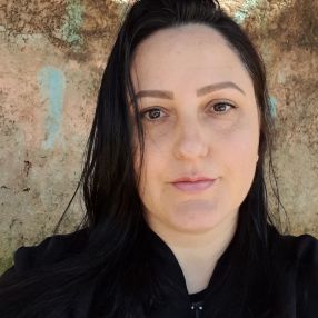Simone bilous dos santos, Babysitter in Campo Largo