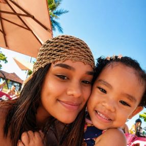 Thaina, Família em Santa Cruz Cabrália