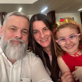 Débora, Família em Santiago
