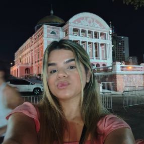 Ana Karoline, Babysitter in Manaus