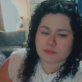 Thaislaine, Babá em Ribeira do Pombal