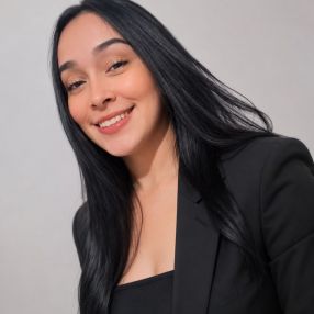 Mayara, Babá em Toledo