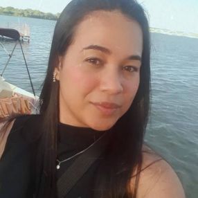Andreia, Babá em Novo Gama