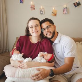 Letícia, Família em Araras