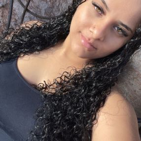 Yasmin, Babá em Redenção