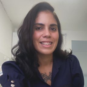 Bruna, Babá em Recife