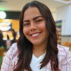 Estela, Babá em Rio Claro