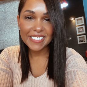 Janaina, Babá em Dois Irmãos