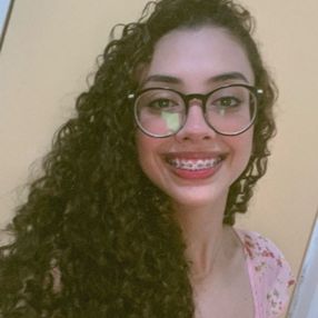 Lívia, Babá em Horizonte