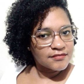 Fabiana, Babá em Nilópolis