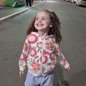Thais Tamara, Família em Queimadas