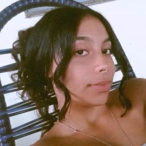 Brenda Rodrigues, Babá em Nova Esperança