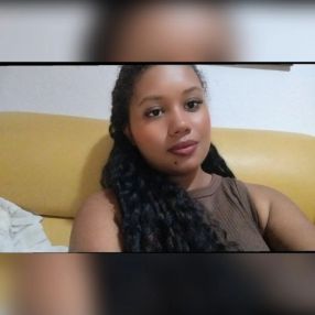 Natália, Babá em Alfenas